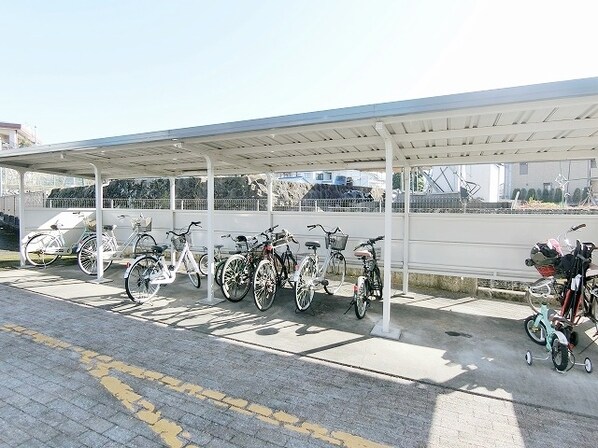 富士宮駅 バス20分  東高北入り口下車：停歩1分 3階の物件外観写真